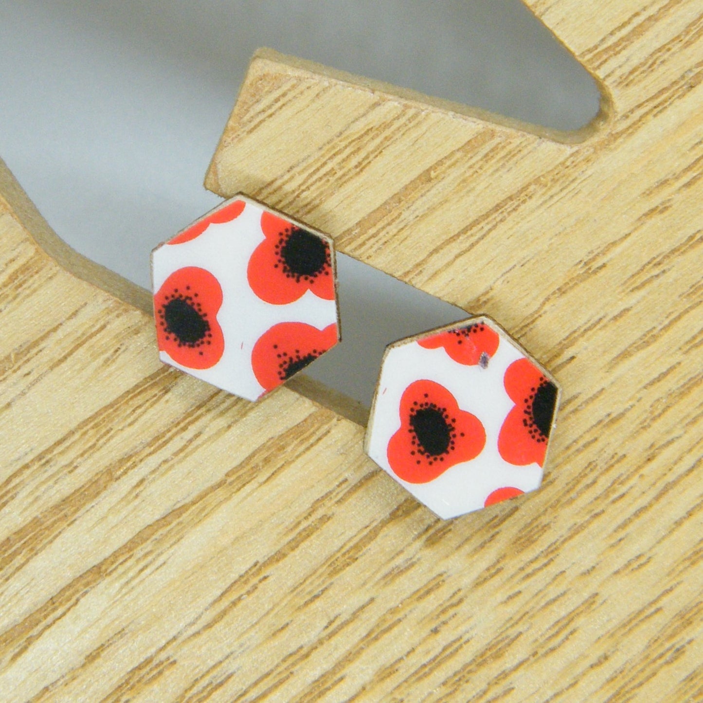 Red Poppy stud earrings