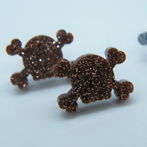 Skull and crossbone stud earrings