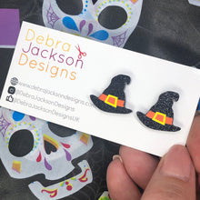 Load image into Gallery viewer, Witchs hat stud earring