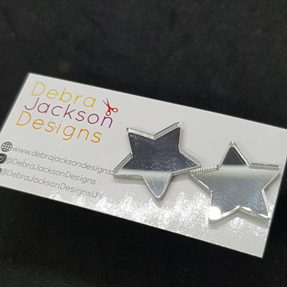 Silver star stud earring