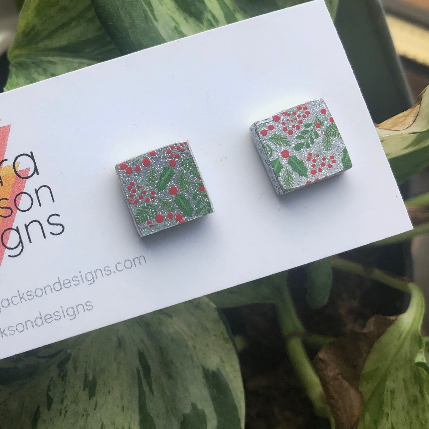 Holly berries stud earrings