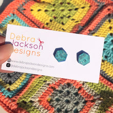 Load image into Gallery viewer, Snake print stud earrings